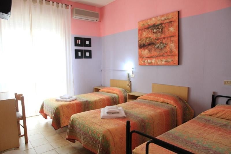 Hotel Marinella ريميني المظهر الخارجي الصورة